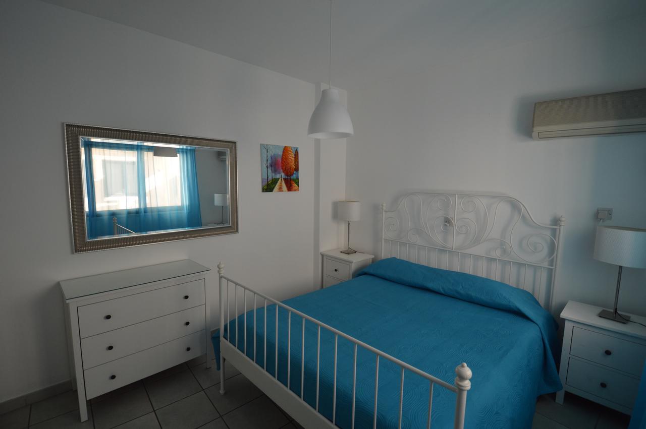 Krasas Beach Flats Larnaca Ngoại thất bức ảnh